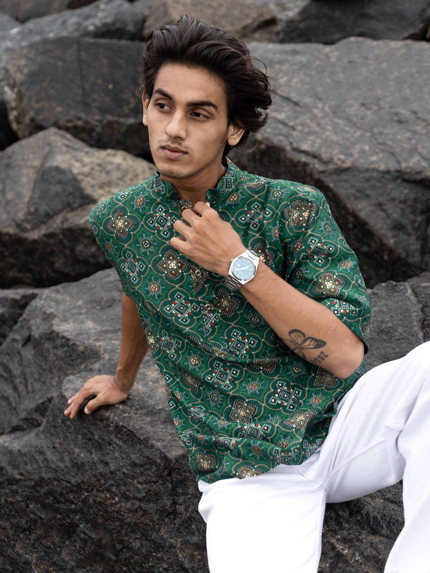 Green Modern Printed Men's Shirt Kurta: Casual Festive Trend