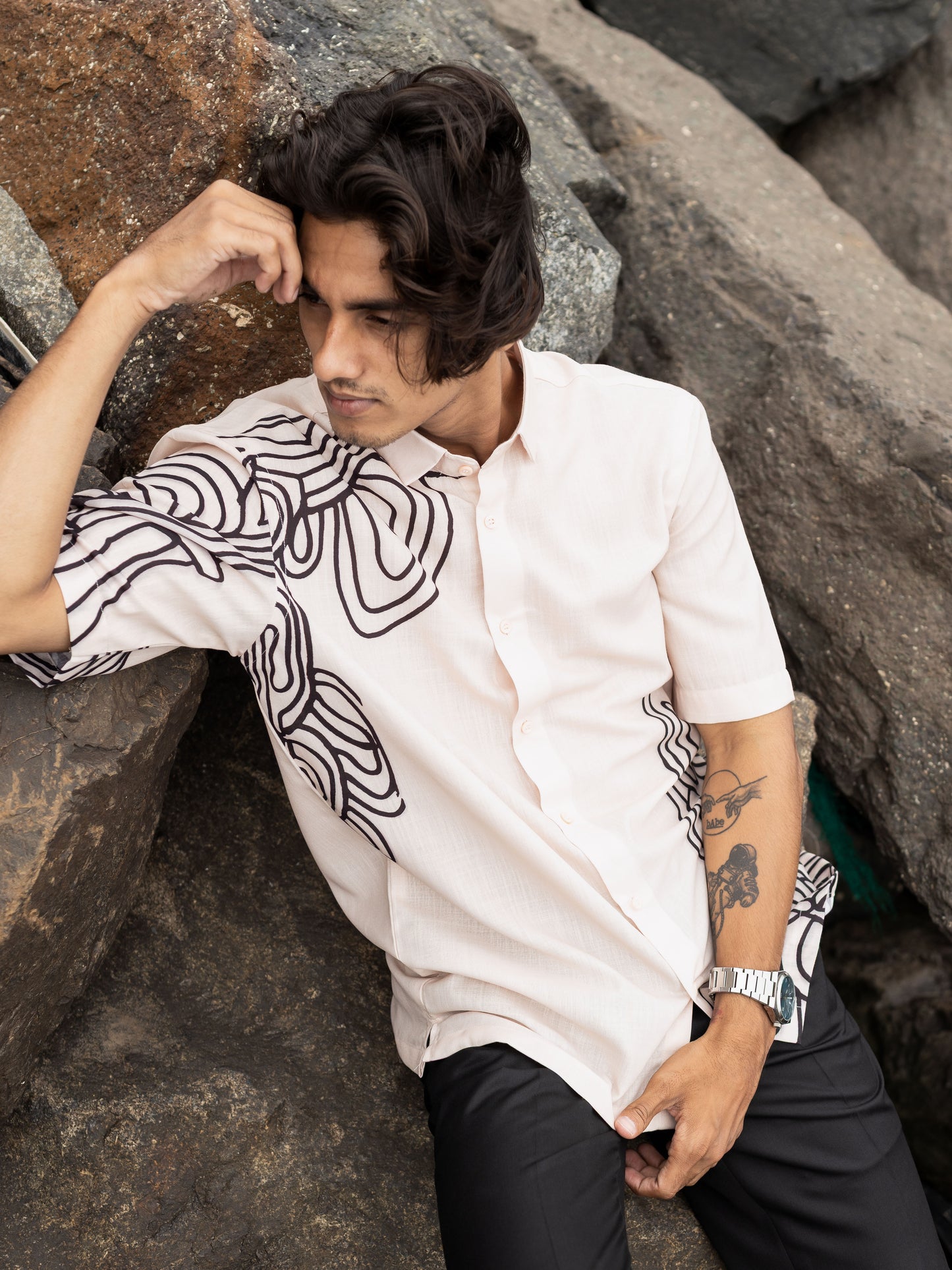 Modern Cream Abstract Print Cotton Line Shirt for Men: Fashion Trend