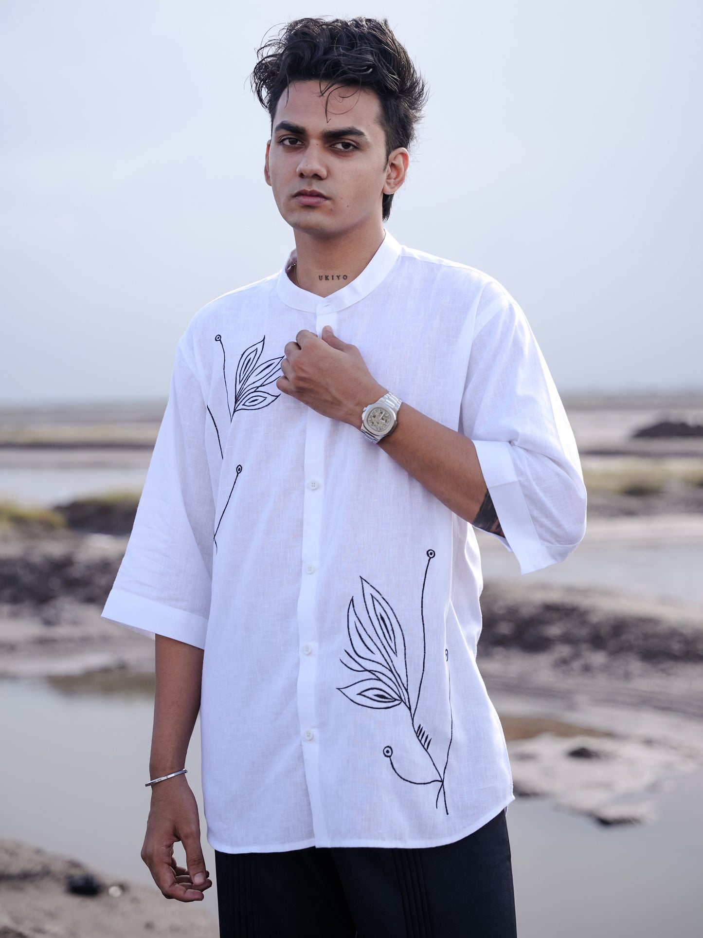 White Floral Embroidery Cotton Linen Mandarin Collar Shirt
