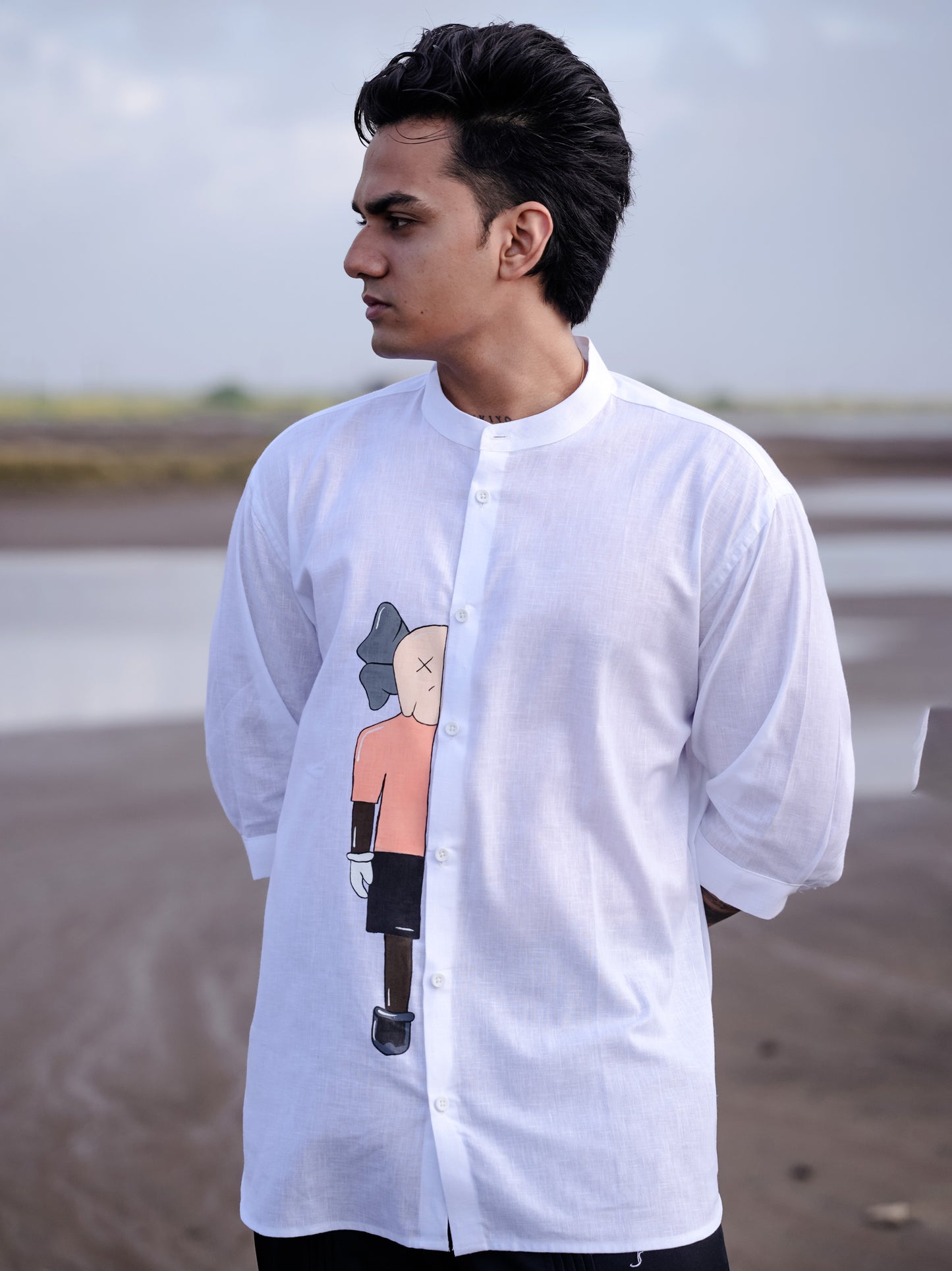 Trendy White Mandarin Collar Linen Cotton Shirt with Graphic Print