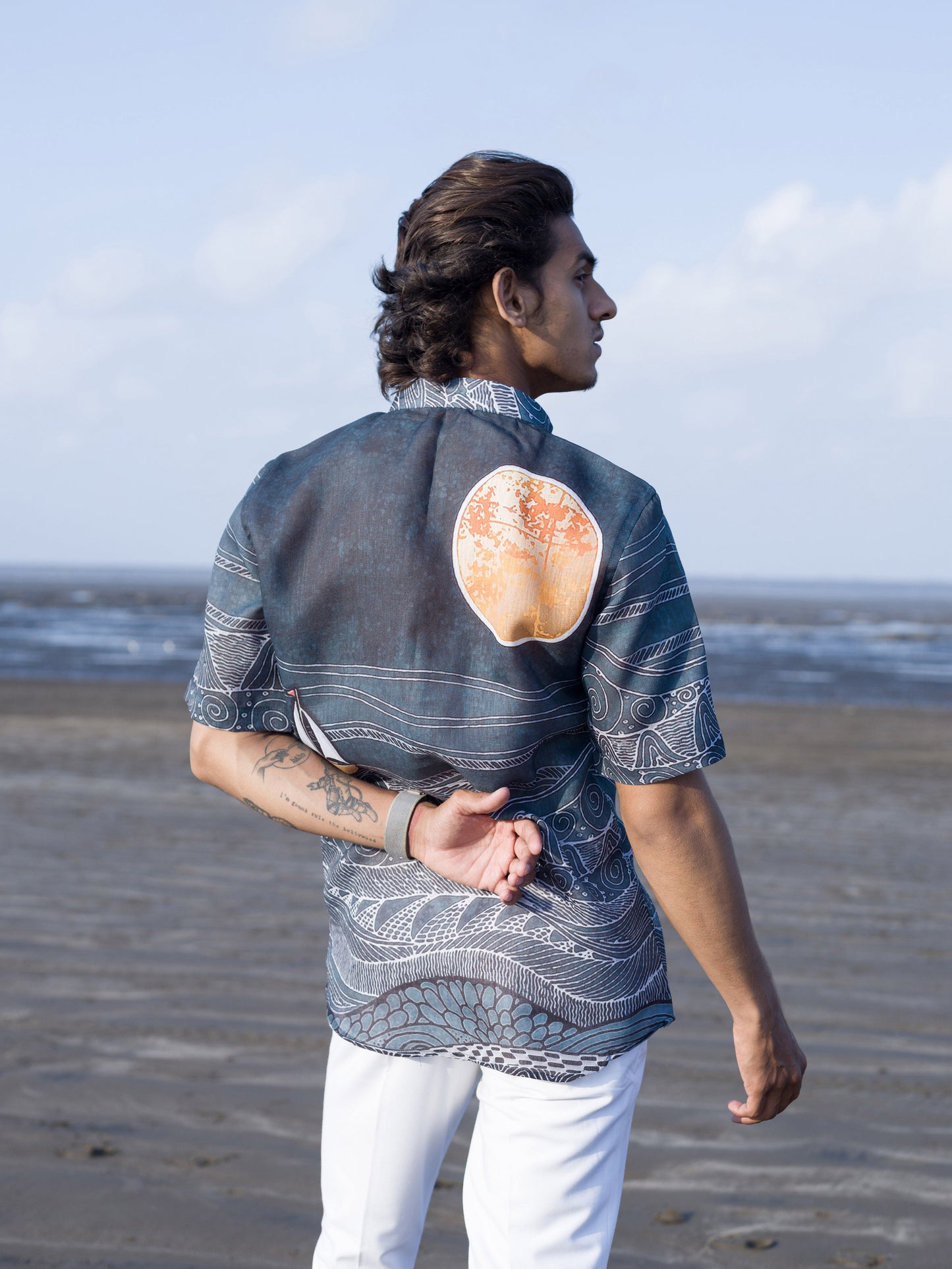 Coastal-Inspired Men's Shirt Printed Nautical Motifs – Beachwear Style 2025