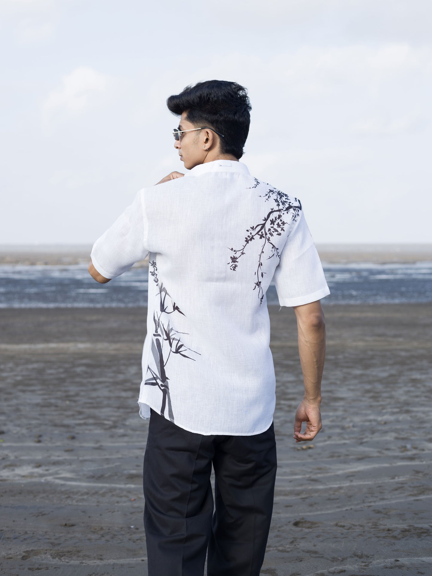 Men’s White Printed Shirt with Chinese Collar – Modern Ethnic Look