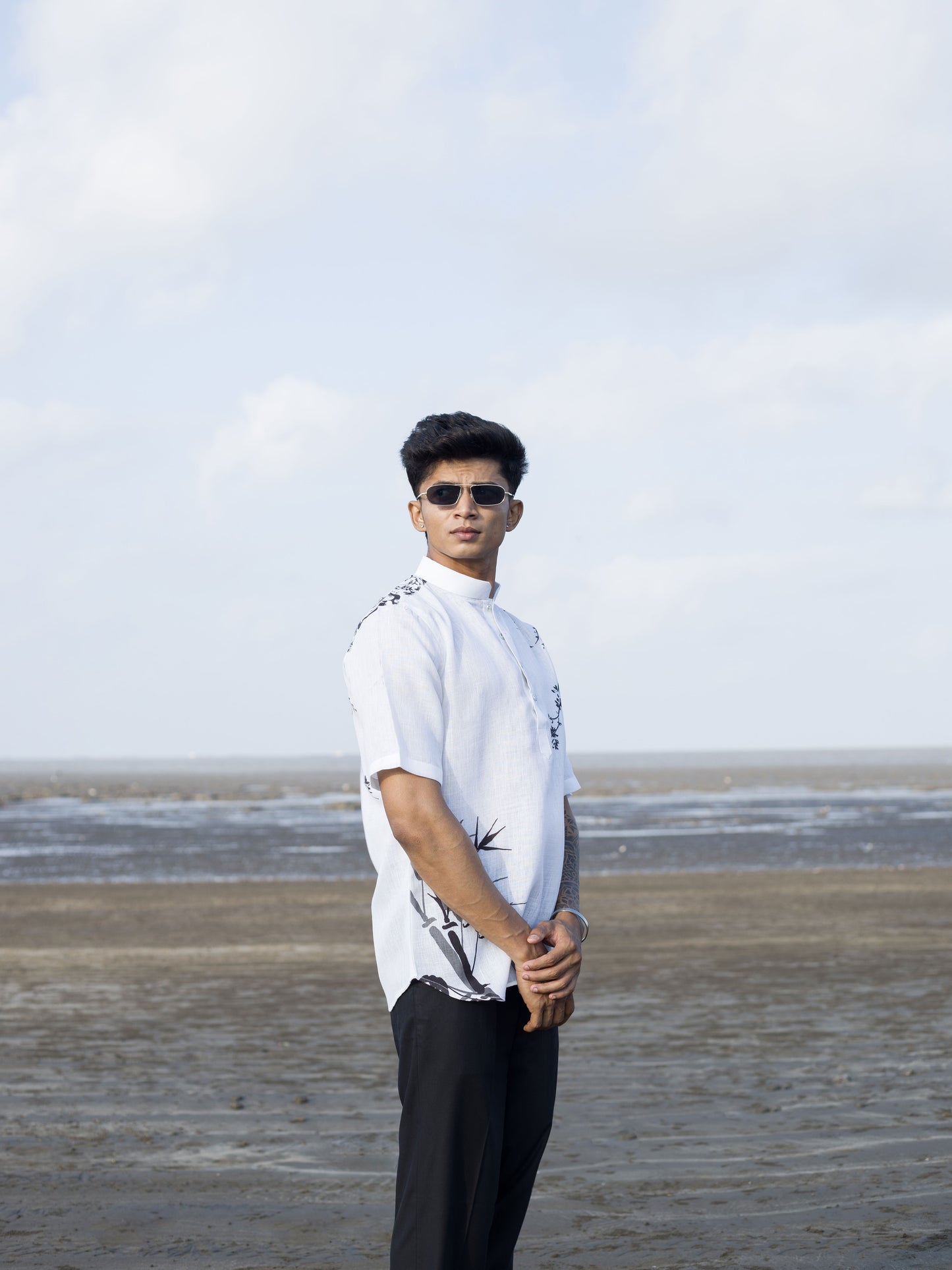 Men’s White Printed Shirt with Chinese Collar – Modern Ethnic Look
