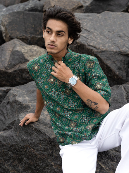 Green Modern Printed Men's Shirt Kurta: Casual Festive Trend
