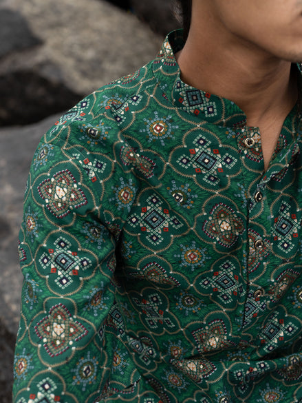 Green Modern Printed Men's Shirt Kurta: Casual Festive Trend