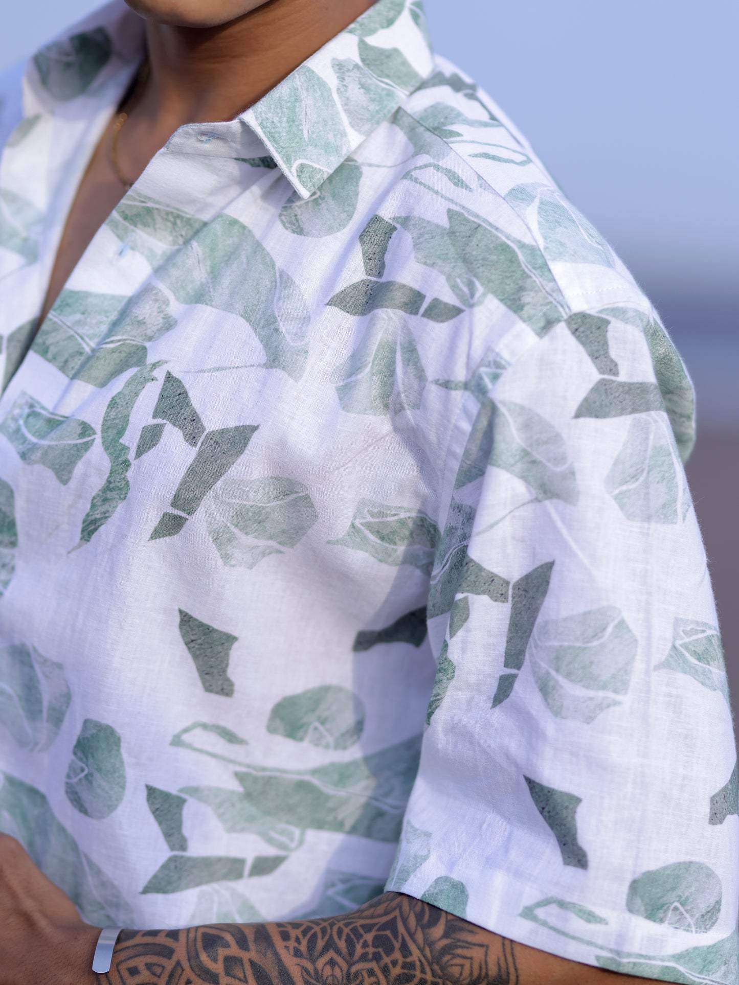 Men’s Tropical White & Green Leaf Print Linen Shirt