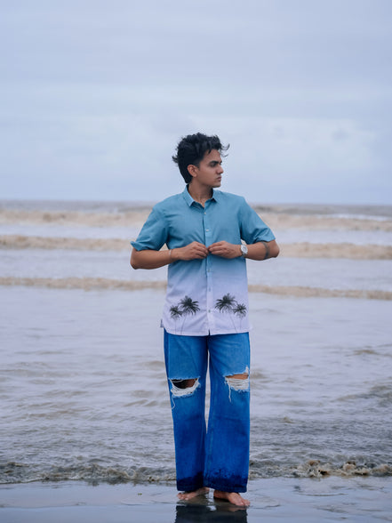 Stylish Blue Ombre Palm Print Cotton Linen Shirt for Men