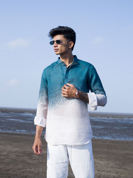 Stylish Ombre Blue Shirt for Men – Perfect Beachwear Elegance