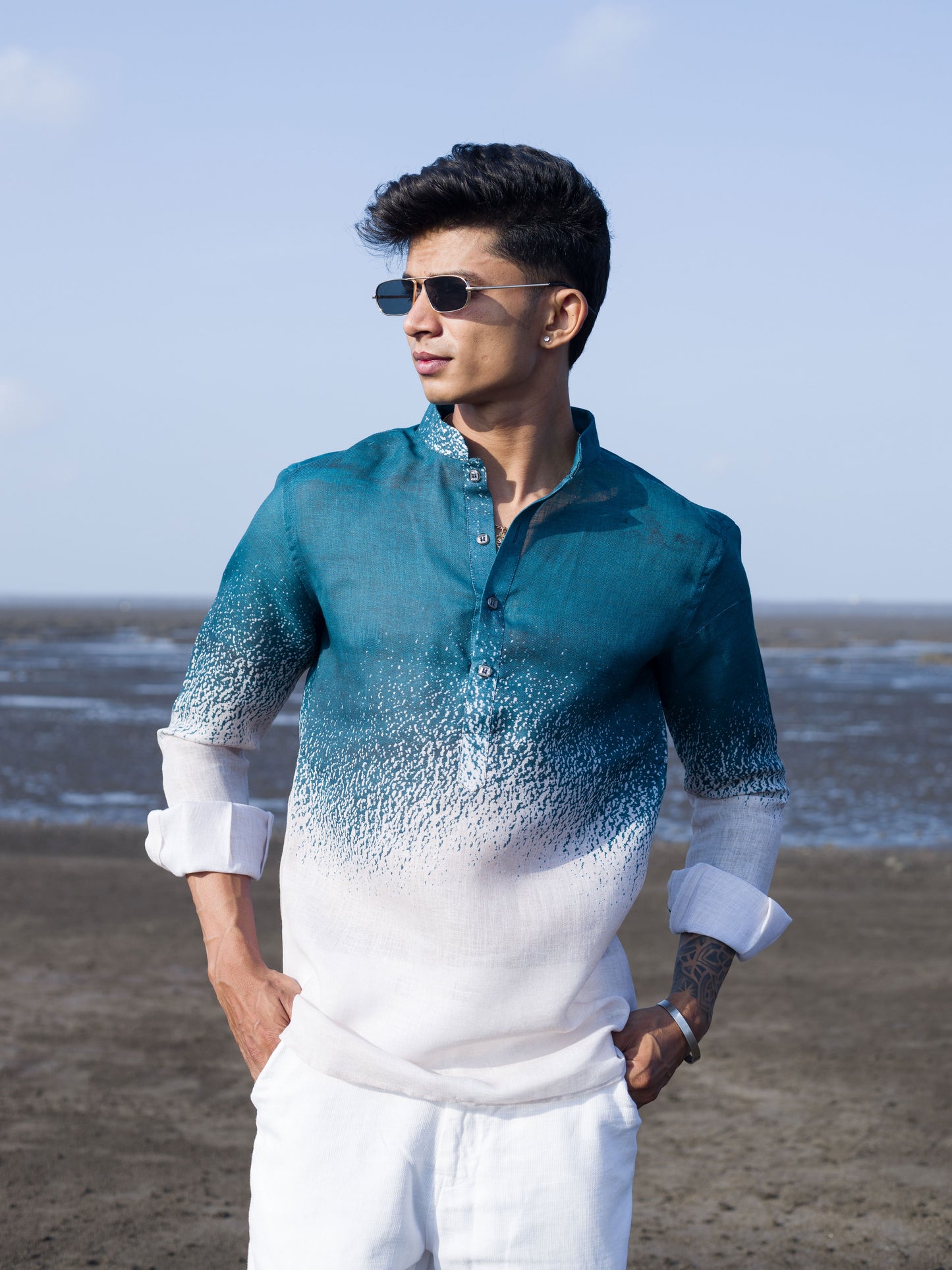 Stylish Ombre Blue Shirt for Men – Perfect Beachwear Elegance