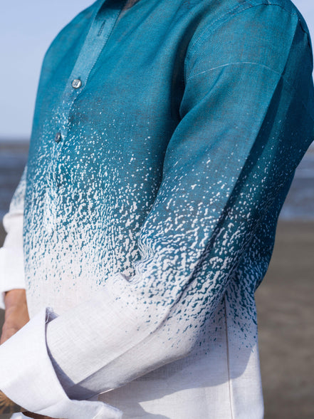 Stylish Ombre Blue Shirt for Men – Perfect Beachwear Elegance