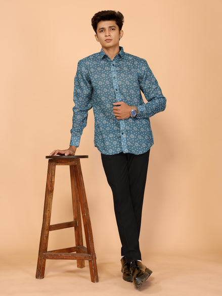 Teal Blue Abstract Print Linen Shirt – Cool & Contemporary Summer Essential